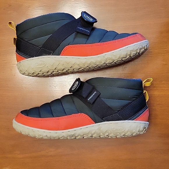 Chacos Ramble Puff Slippers Size 9 Women's - Picture 3 of 7